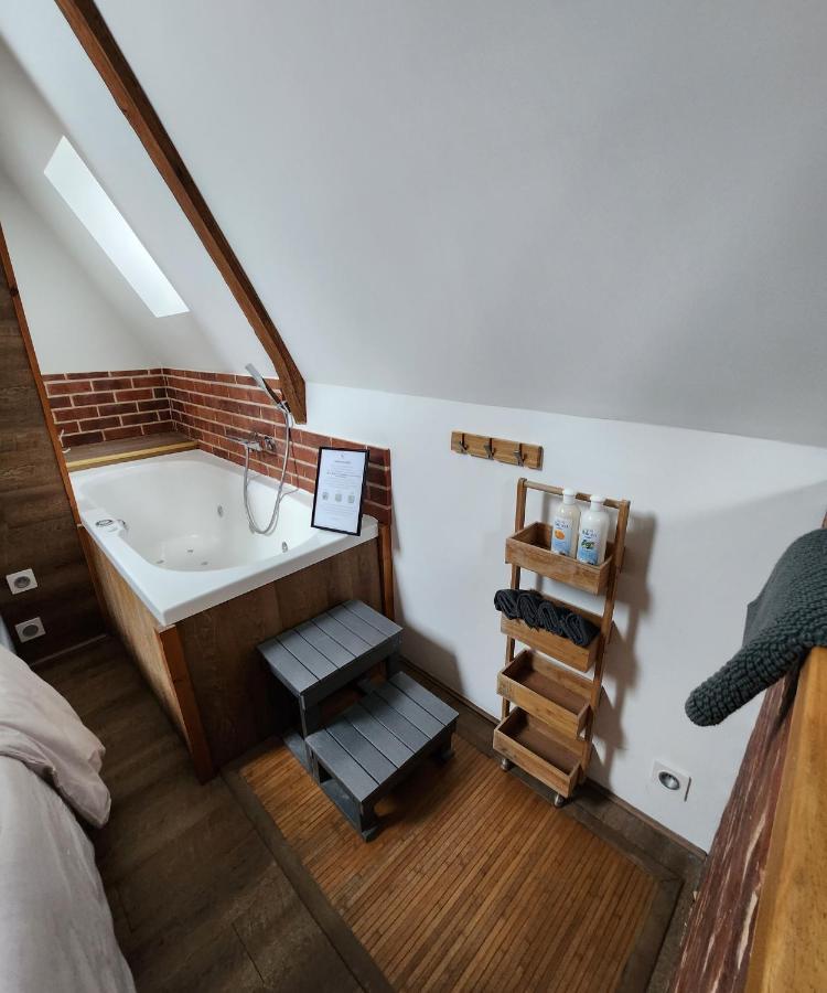 Duplex Cosy Life Balneo Apartment Cysoing Exterior photo